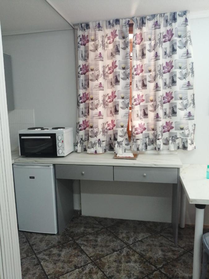 Sunny Garden Studio Atene Esterno foto