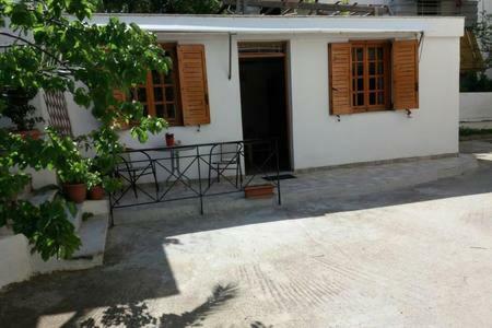 Sunny Garden Studio Atene Esterno foto